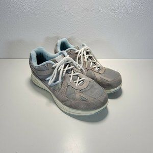 New Balance 877 Sneakers Women's Size 9.5 D Gray